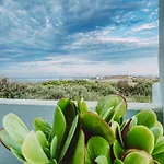 Sunrise In - Coastal Sea View Haven