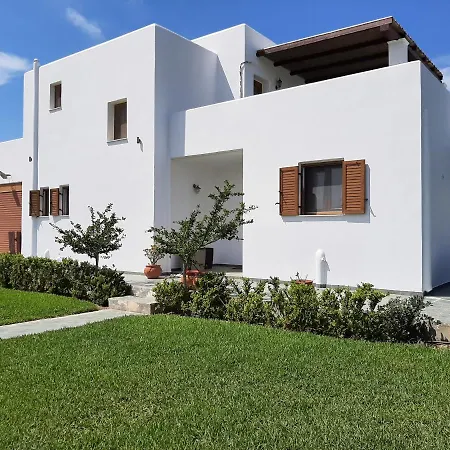 فيلة Luxury 3br Sunrise , Seaside Gyrismata *