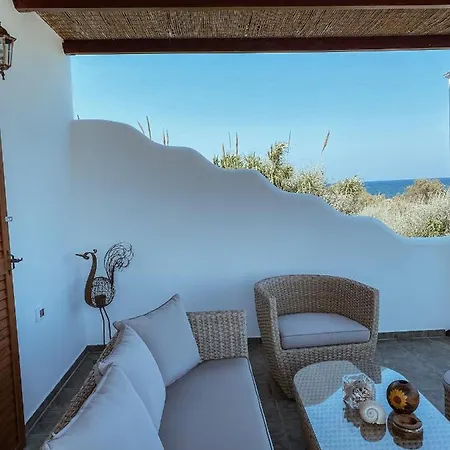 فيلة Luxury 3br Sunrise , Seaside Gyrismata سكيروس