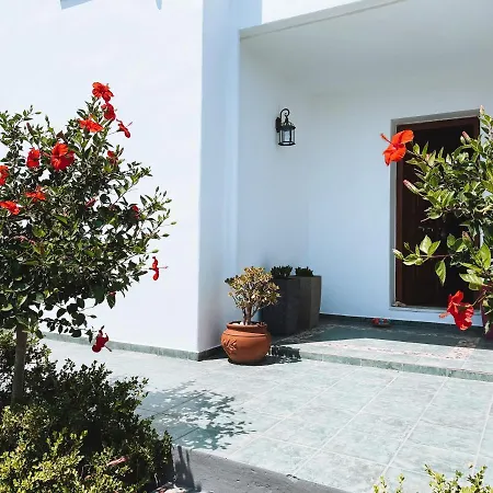 Luxury 3br Sunrise , Seaside Gyrismata Villa Skyros