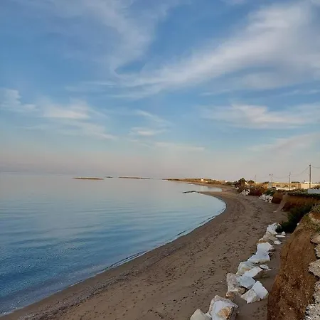 Luxury 3br Sunrise , Seaside Gyrismata Villa *